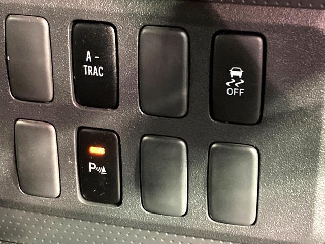 TOYOTA FJ CRUISER 4WD 2017