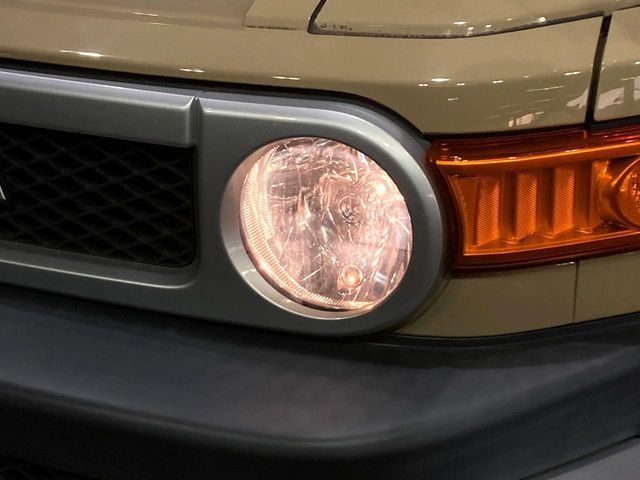 TOYOTA FJ CRUISER 4WD 2017