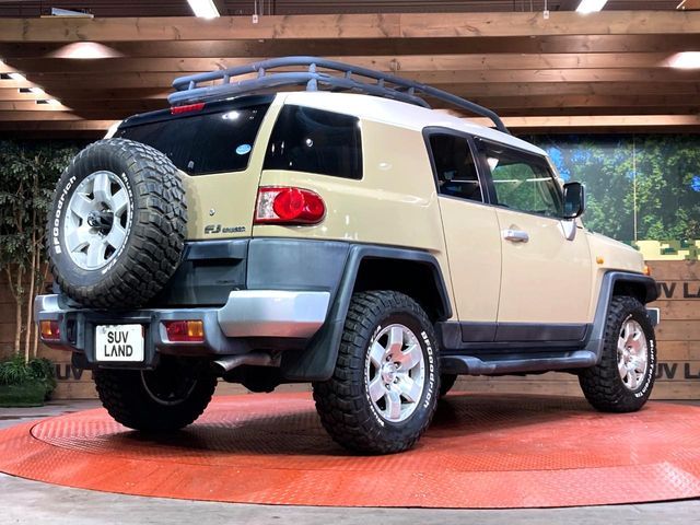 TOYOTA FJ CRUISER 4WD 2017