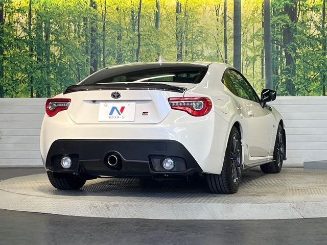 TOYOTA 86 2018