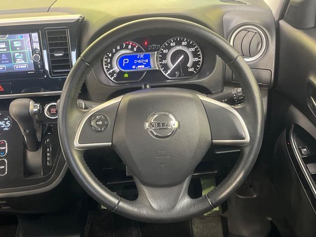 NISSAN DAYZ ROOX 2019