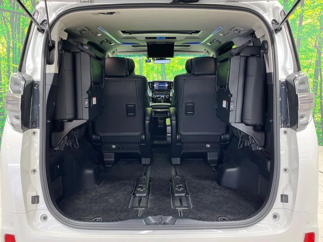 TOYOTA VELLFIRE 2020