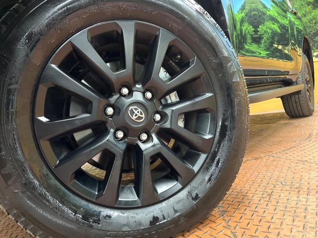 TOYOTA LANDCRUISER PRADO 2023