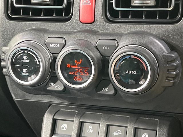 SUZUKI JIMNY NOMADE 2025