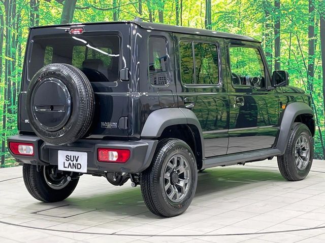SUZUKI JIMNY NOMADE 2025