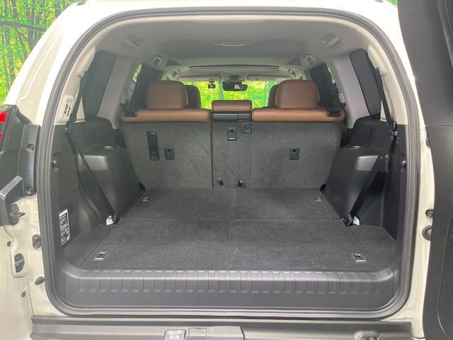 TOYOTA LANDCRUISER PRADO 2022