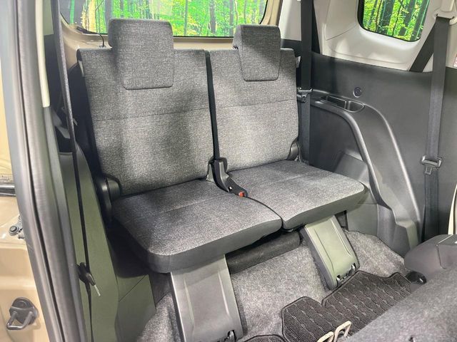 TOYOTA SIENTA HYBRID 2025