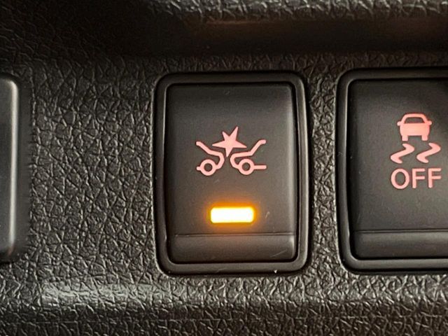 NISSAN NV350 CARAVAN 2020