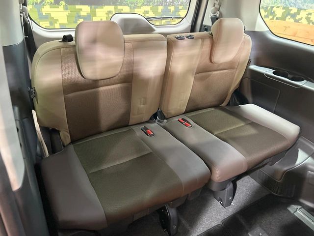 NISSAN SERENA  S-HYBRID 2016