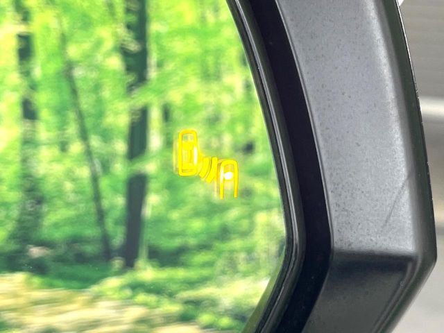 TOYOTA HARRIER 2WD 2022