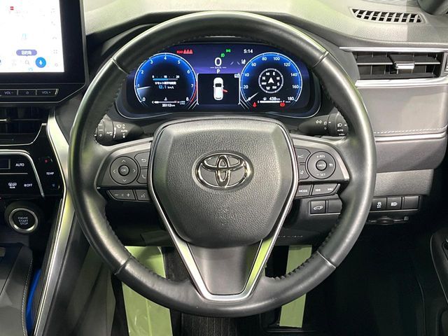 TOYOTA HARRIER 2WD 2022