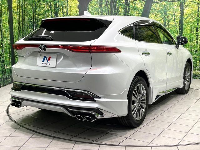 TOYOTA HARRIER 2WD 2022