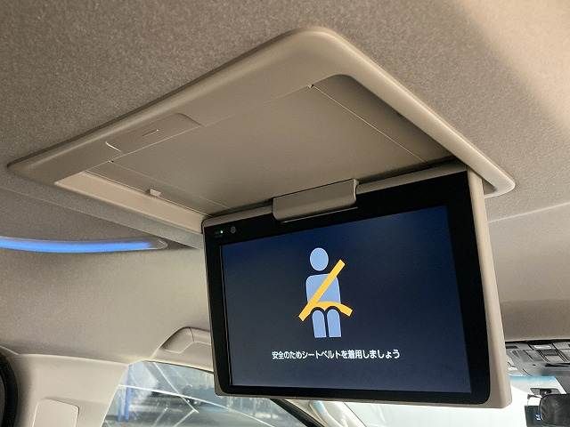 TOYOTA VELLFIRE 2020