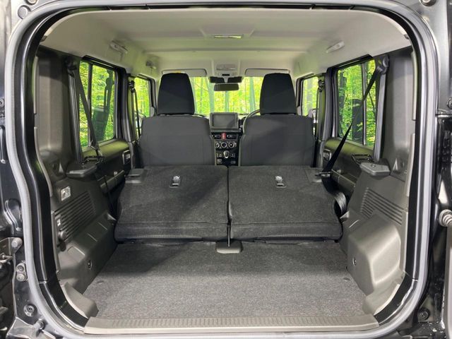 SUZUKI JIMNY NOMADE 2025