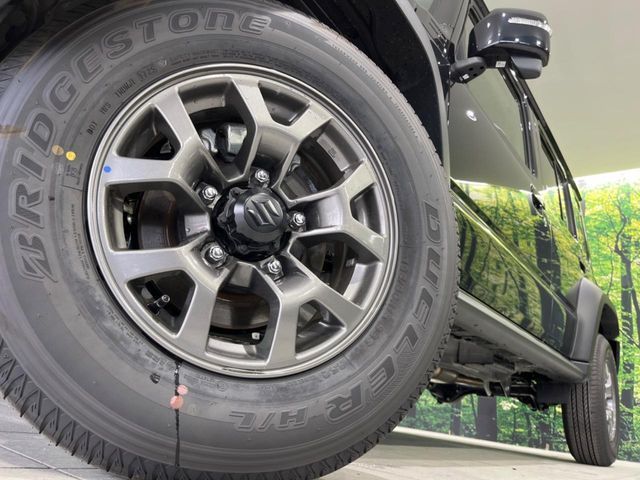 SUZUKI JIMNY NOMADE 2025