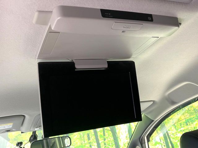 TOYOTA ESQUIRE HYBRID 2015