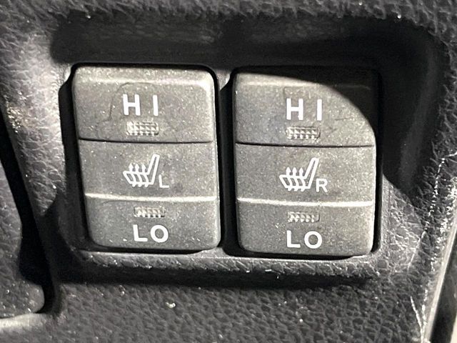 TOYOTA ESQUIRE HYBRID 2015