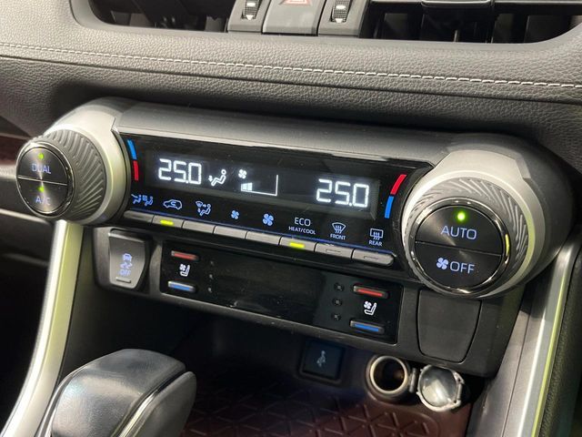 TOYOTA RAV4 4WD 2022