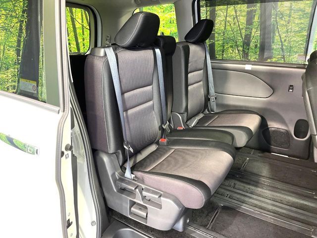 NISSAN SERENA  S-HYBRID 2017