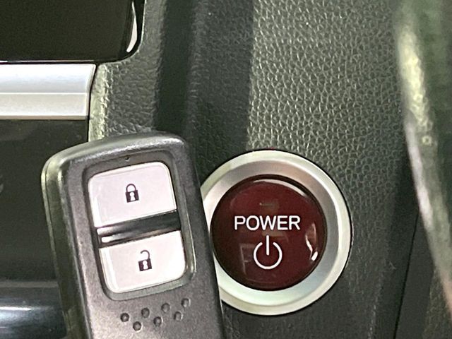 HONDA FIT HYBRID 2015