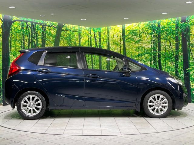 HONDA FIT HYBRID 2015