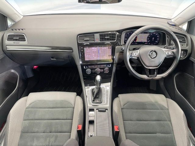 VOLKSWAGEN VOLKSWAGEN GOLF 2018