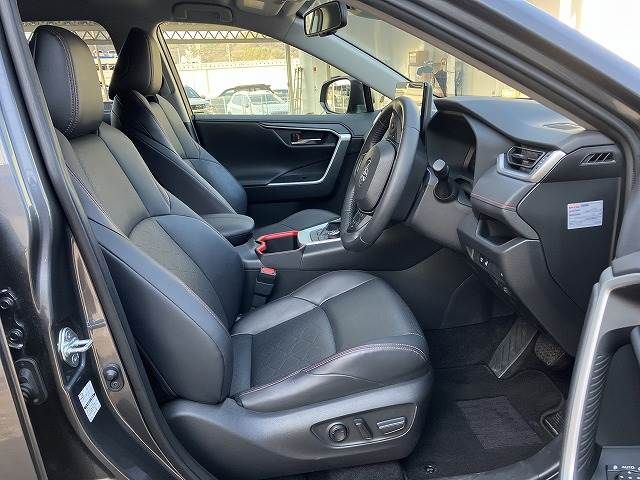 TOYOTA RAV4 4WD 2023