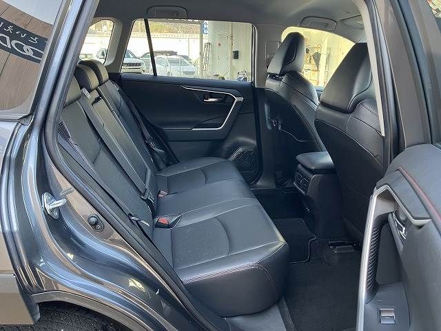 TOYOTA RAV4 4WD 2023