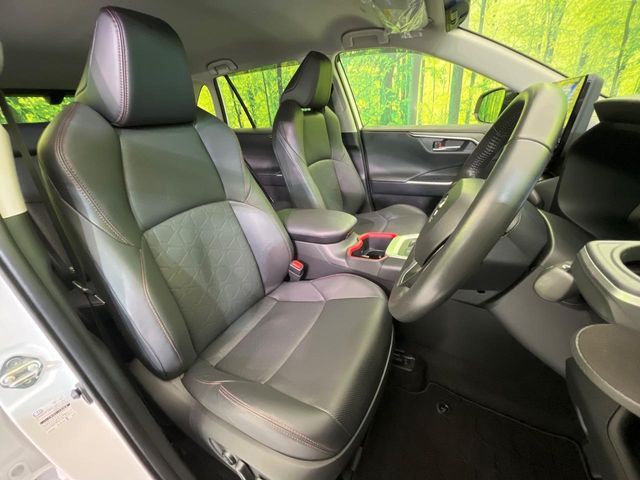 TOYOTA RAV4 HYBRID 4WD 2024