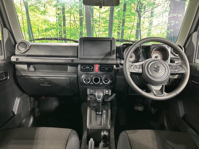 SUZUKI JIMNY NOMADE 2025