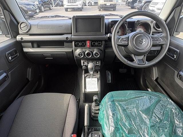 SUZUKI JIMNY NOMADE 2025