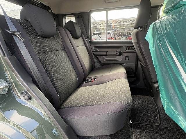 SUZUKI JIMNY NOMADE 2025