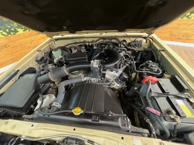 TOYOTA LANDCRUISER van 2015