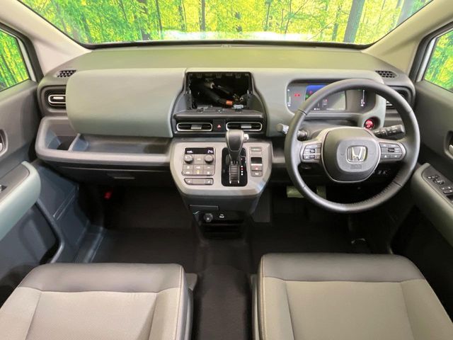 HONDA FREED e:HEV 2025