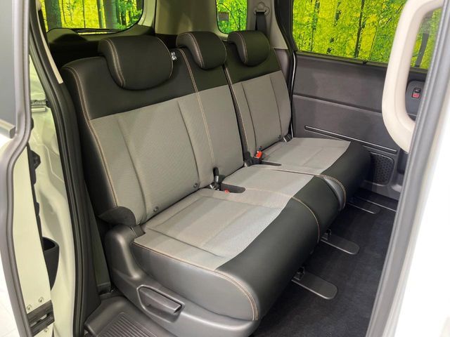 HONDA FREED e:HEV 2025