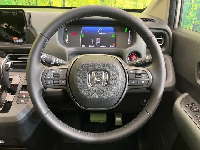 HONDA FREED e:HEV 2025