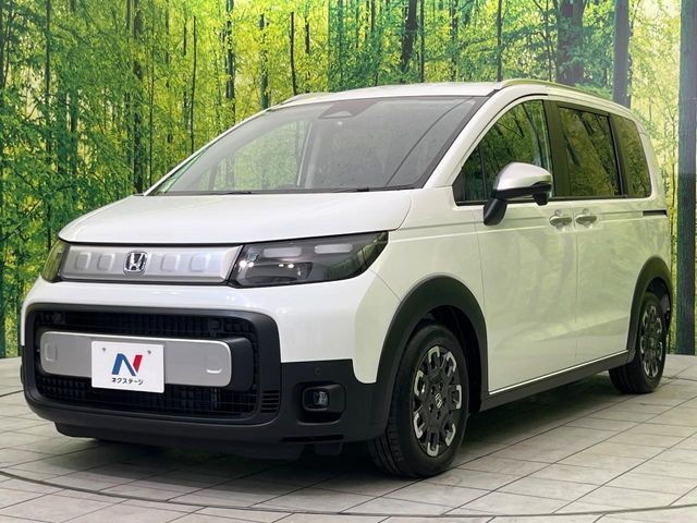 HONDA FREED e:HEV 2025