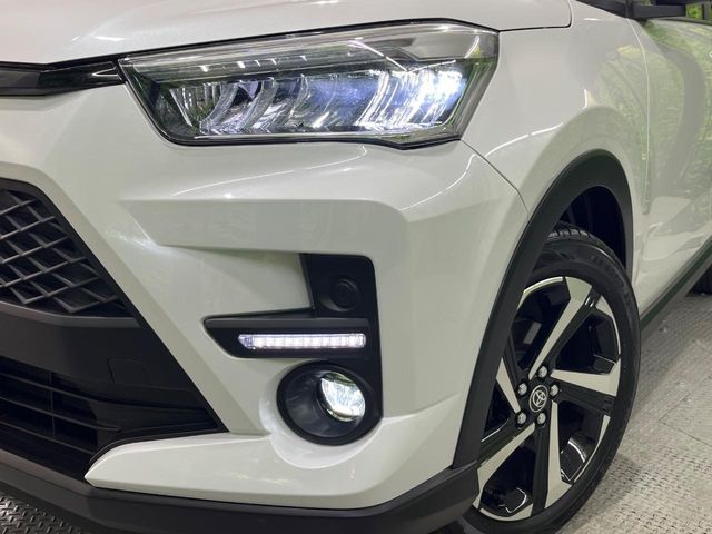 TOYOTA RAIZE HYBRID 2024