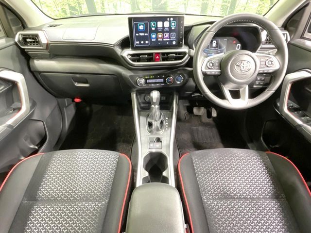 TOYOTA RAIZE HYBRID 2024