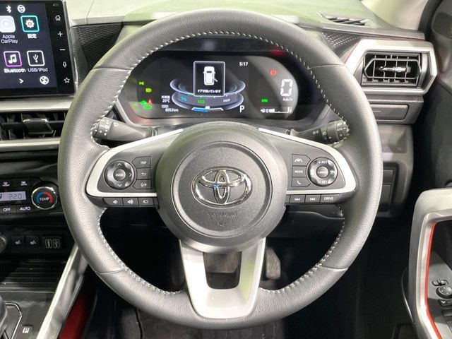 TOYOTA RAIZE HYBRID 2024