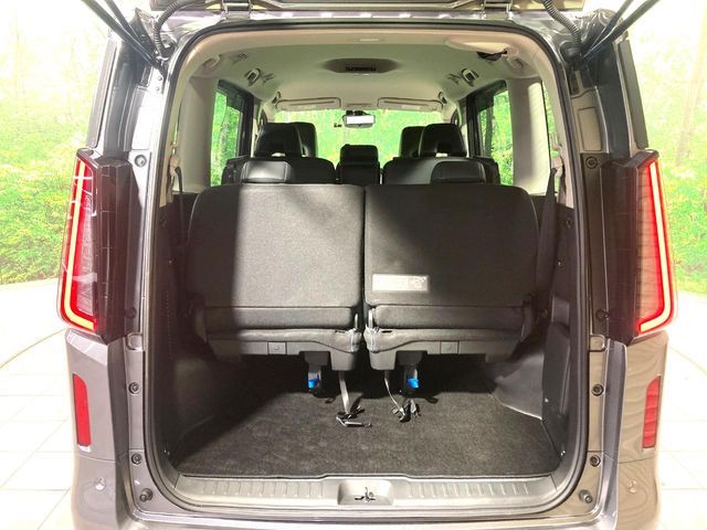 NISSAN SERENA  WG 2024