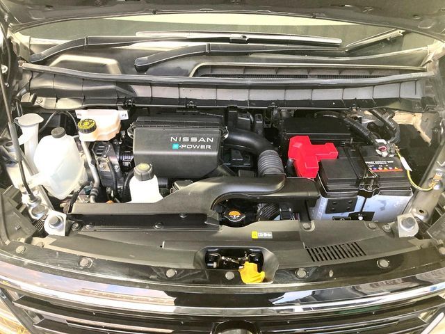 NISSAN SERENA  WG 2024