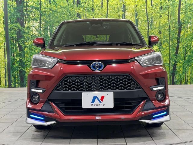 TOYOTA RAIZE HYBRID 2022