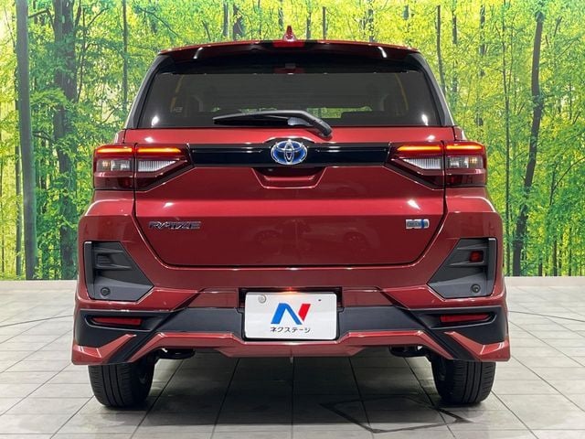 TOYOTA RAIZE HYBRID 2022