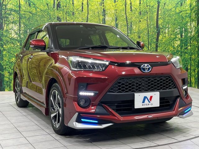 TOYOTA RAIZE HYBRID 2022