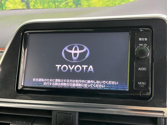 TOYOTA SIENTA HYBRID 2016