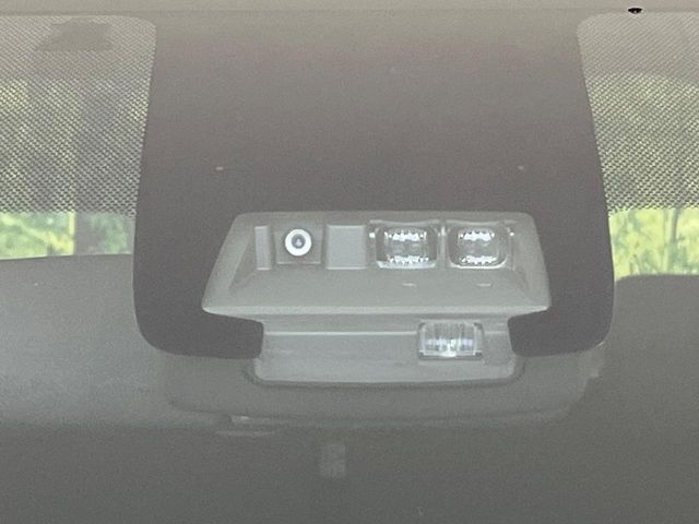 TOYOTA SIENTA HYBRID 2016