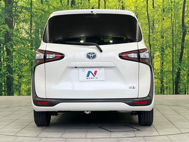 TOYOTA SIENTA HYBRID 2016