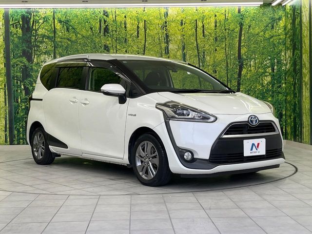 TOYOTA SIENTA HYBRID 2016