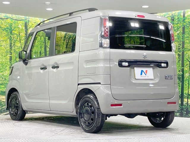 SUZUKI Spacia BASE 4WD 2024